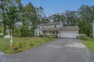17 Sunnyside Dr, Drums, PA 18222