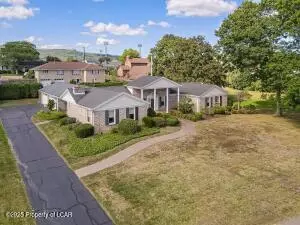 1320 Susquehanna Ave, West Pittston, PA 18643