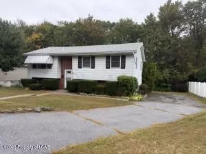 375 E 17th St, Hazleton, PA 18201 photo 1