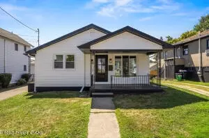 521 Delaware Ave, West Pittston, PA 18643