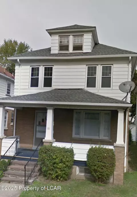 91 Willow St, Wilkes-barre, PA 18702
