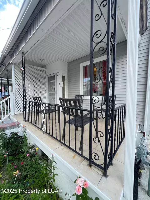 210 Sambourne St, Wilkes Barre, PA 18701