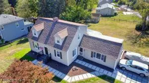 220 Overbrook Ave, Dallas, PA 18612