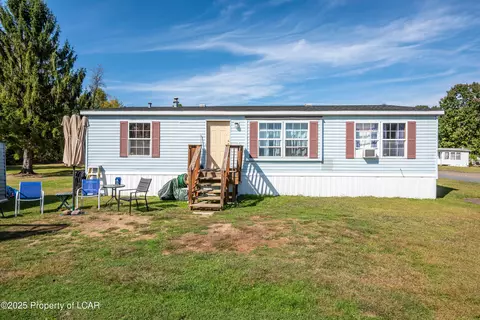 31 2nd Ln, Berwick, PA 18603
