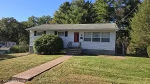 44 Longdale Ave, Shavertown, PA 18708