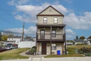 210 E Grove St, Edwardsville, PA 18704