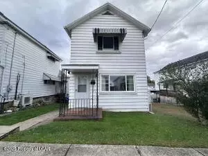 131 W Union St, Nanticoke, PA 18634