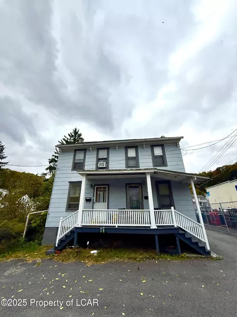 200-202 Buckley St, Minersville, PA 17954