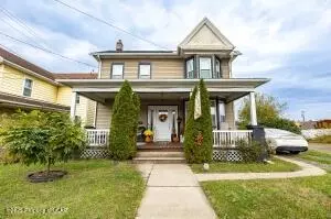 545 W 2nd St, Berwick, PA 18603 photo 1