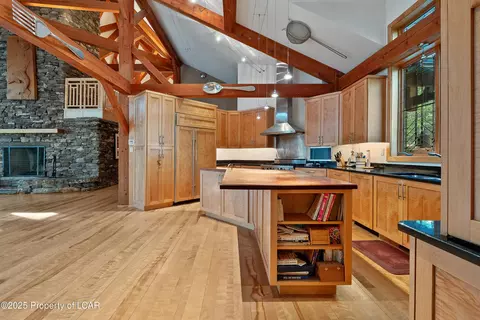 Kitchen - 235 E Center St, Shavertown, PA 18708 photo 6 of 8