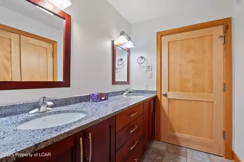 Bath - 235 E Center St, Shavertown, PA 18708 photo 10 of 13