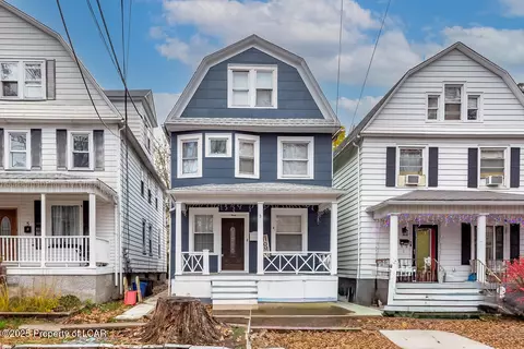 3 Stark St, Wilkes-barre, PA 18702