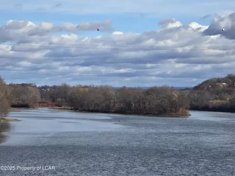 Wintermoot Island, Pittston, PA 18640