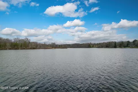 Aleeda Boulevard, Bear Creek, PA 18702