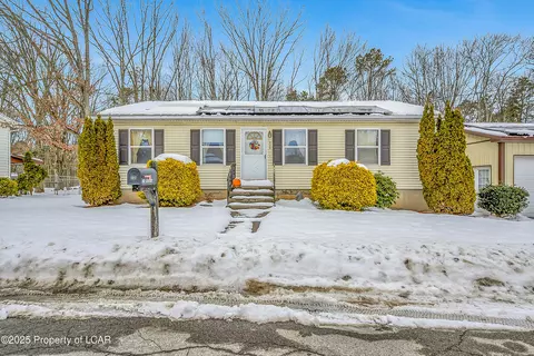 239 E 23rd St, Hazle Township, PA 18201