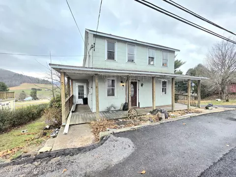 816 Main St, Zion Grove, PA 17985