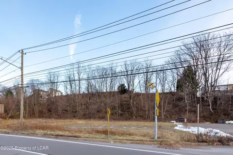 123 Sans Souci Pkwy, Hanover Township, PA 18706