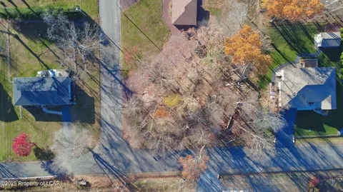 34 Woodland Ave, Mountain Top, PA 18707