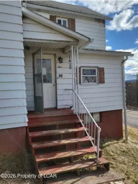 99 W Main St, Plymouth, PA 18651