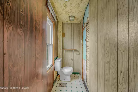 723 Hampton St, Scranton, PA 18504 photo 20