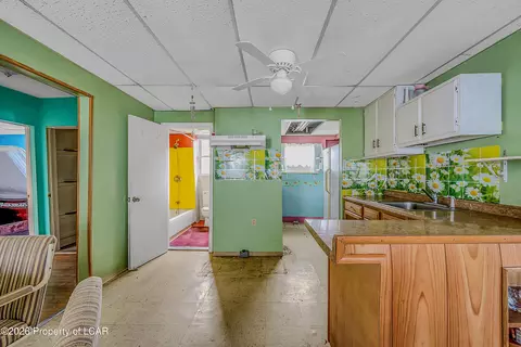 723 Hampton St, Scranton, PA 18504 photo 14