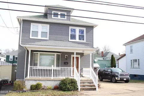 22 E Saint Marys Rd, Wilkes Barre, PA 18706