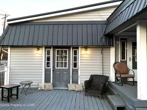 Exterior - 4 E Rittenhouse Mill Rd # E, Berwick, PA 18603 photo 1 of 17