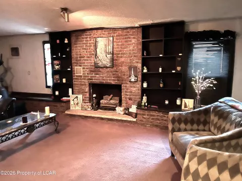 Living - 4 E Rittenhouse Mill Rd # E, Berwick, PA 18603 photo 4 of 8