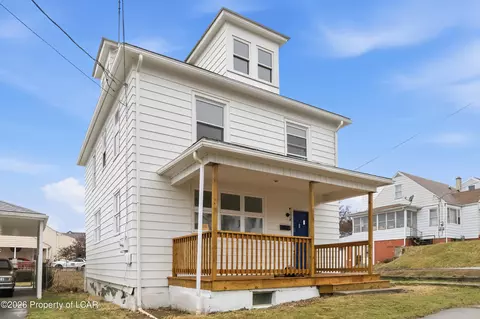 756 Bennett St, Luzerne, PA 18709