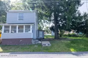 10 E Church St, Hazleton, PA 18201