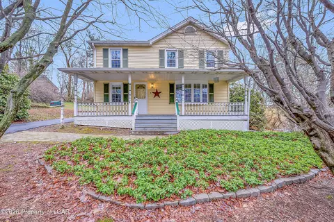 179 N Pioneer Ave, Shavertown, PA 18708