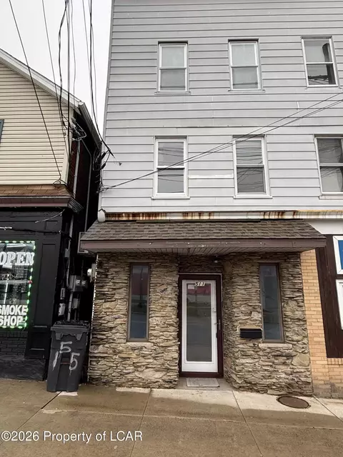 511 Centre St, Freeland, PA 18224