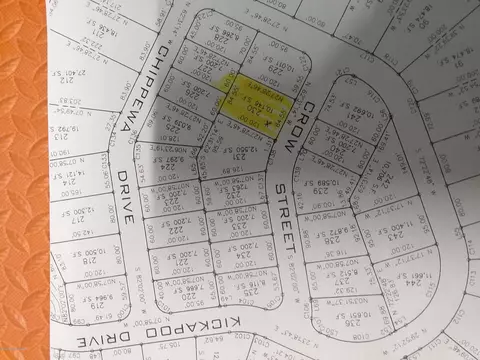 230 Crow St, Hazle Township, PA 18202 photo 2