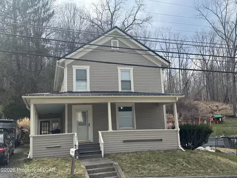 4733 State Route 87, Mehoopany, PA 18629