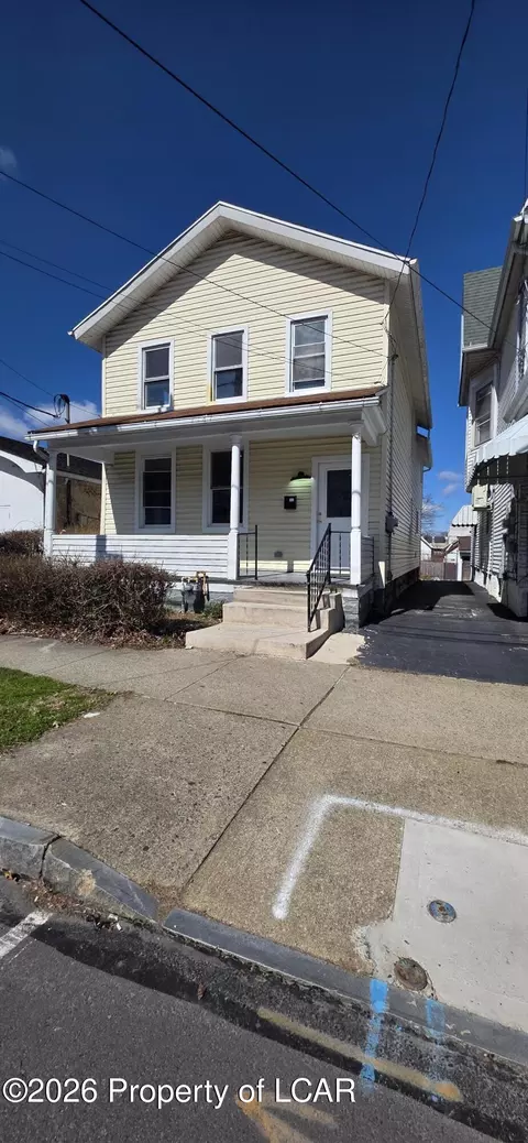 556 N Main St, Wilkes Barre, PA 18705