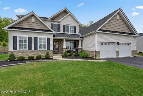 322 Long Run Rd, Drums, PA 18222