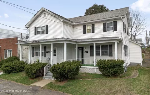 89 Tompkins St, Pittston, PA 18640