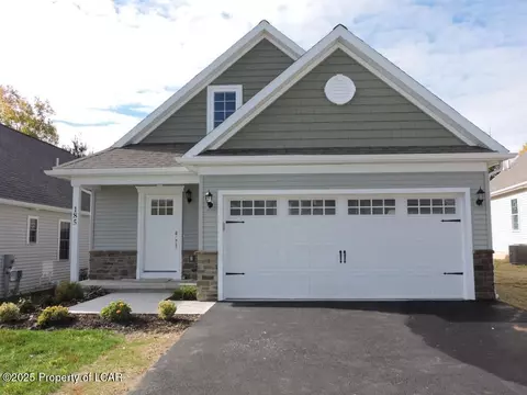 185 Cremard Blvd, Duryea, PA 18642