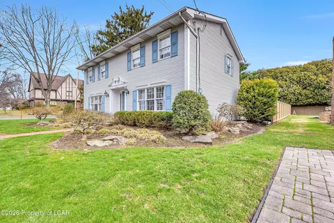 254 James St, Kingston, PA 18704