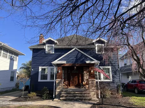 585 Gibson Ave, Kingston, PA 18704