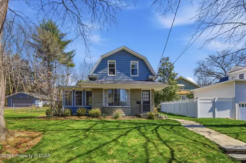 134 Doran Dr, Shavertown, PA 18708