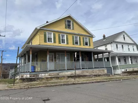 211-213 Summit St, Edwardsville, PA 18704