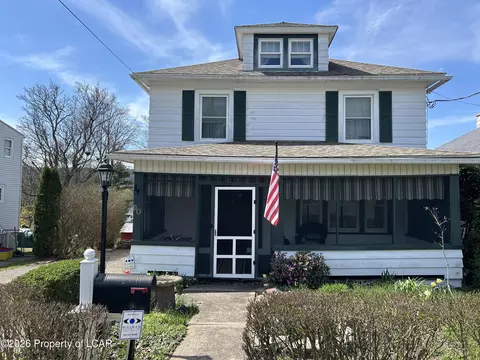 90 James St, Shavertown, PA 18708