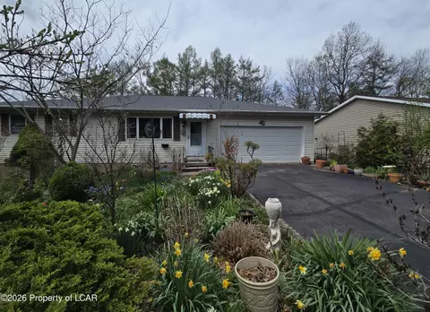 2435 S Main St, Hanover, PA 18706