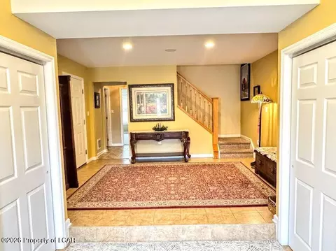 Entry Way - 39 Summit Rd, Hazleton, PA 18202 photo 2 of 3
