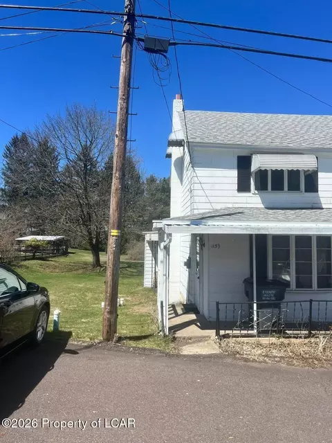 1153 Harwood Rd, Hazle Township, PA 18202