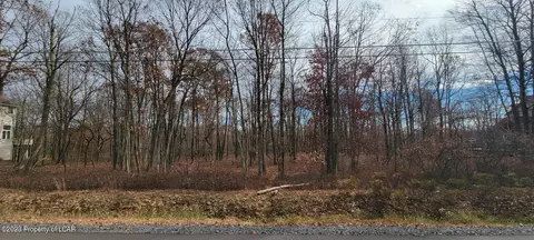 176 Turnberry Lane # eh, Hazle Township, PA 18202