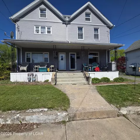 171-173 Elizabeth St, Pittston, PA 18640