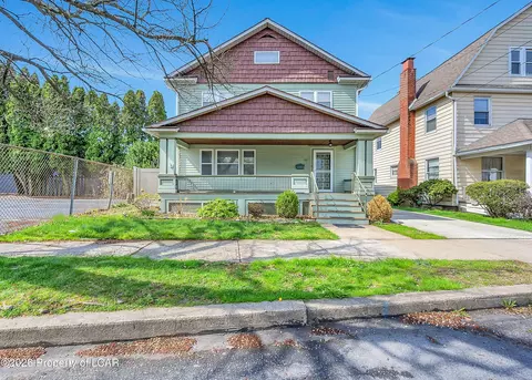 22 W Pettebone St, Forty Fort, PA 18704
