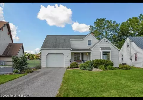1478 Lehigh St, Allentown, PA 18103